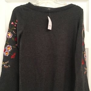 Floral Embroidered Loft Sweater